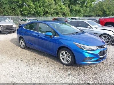 1G1BE5SM3J7143145 Chevrolet Cruze 2018