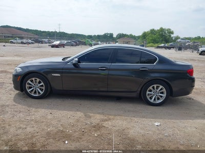 BMW 528I