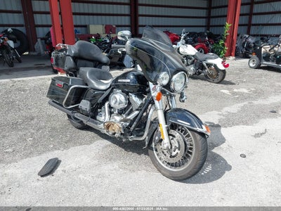 2012 Harley-davidson Flhtk