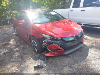 JTDKARFP1J3083405 Toyota Prius prime 2018