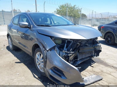 JN1BJ1AV0MW308670 Nissan Rogue sport 2021