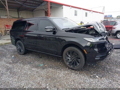 2025 Lincoln Navigator