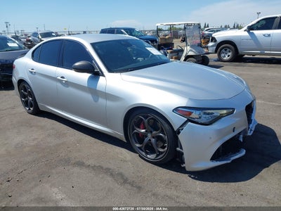 ZARFAECN9H7537387 Alfa romeo Giulia 2017