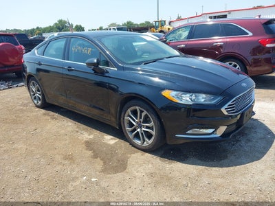 3FA6P0G70HR177142 Ford Fusion 2017