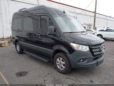 Transportlīdzekļa foto