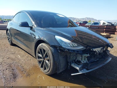 5YJ3E1EB4JF055990 Tesla Model 3 2018