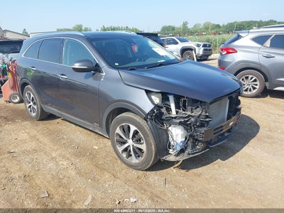 5XYPHDA14HG276273 Kia Sorento 2017