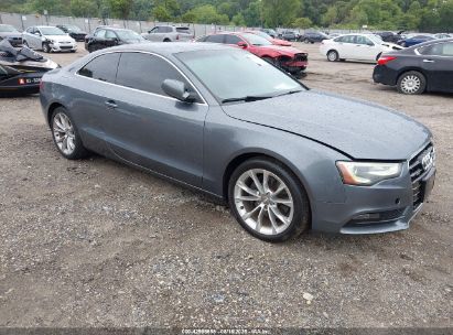 Transportlīdzekļa foto