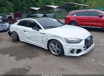 Transportlīdzekļa foto