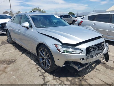 LVY982AK4JP039154 Volvo S90 2018