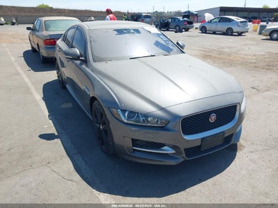 SAJAF4BV7HA948857 Jaguar Xe 2017