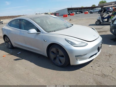 5YJ3E1EB1JF065277 Tesla Model 3 2018