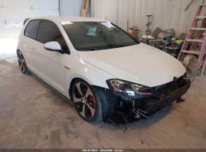 Transportlīdzekļa foto