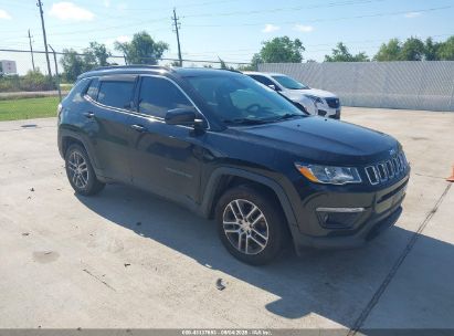 Transportlīdzekļa foto