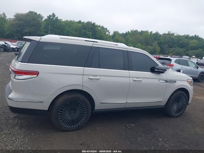 LINCOLN NAVIGATOR