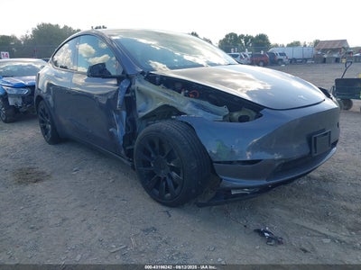 7SAYGDEE2PF752100 Tesla Model y 2023