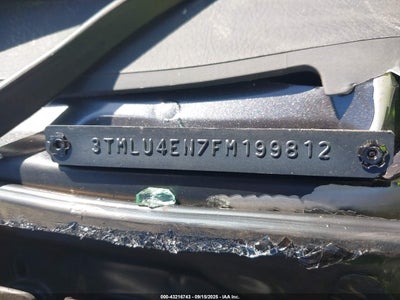 TOYOTA TACOMA