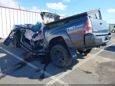 TOYOTA TACOMA