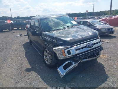 Transportlīdzekļa foto