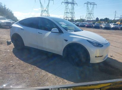 Transportlīdzekļa foto