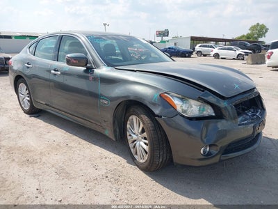 JN1EY1AP3CM910015 INFINITI M35H Photo 1