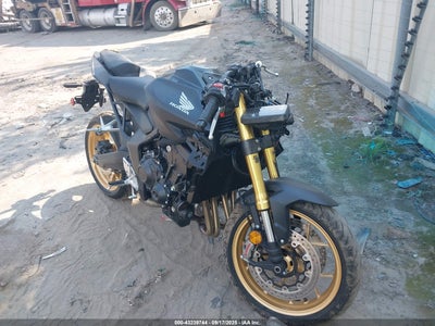 JH2SC8615SK000198 HONDA CB1000 Photo 1