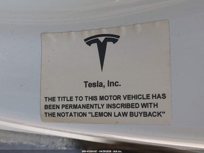 TESLA MODEL X
