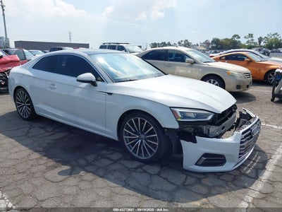 Transportlīdzekļa foto