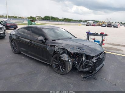 Transportlīdzekļa foto