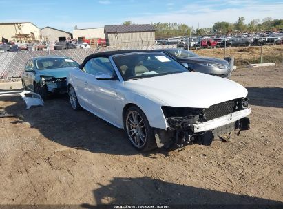 Transportlīdzekļa foto