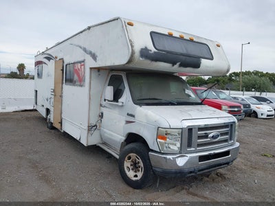 2011 FORD E-450 CUTAWAY
