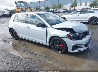 Transportlīdzekļa foto