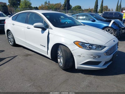 Auction sale of the 2017 Ford FUSION HYBRID , vin: 3FA6P0LU9HR324053, lot number: 43409031