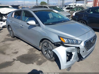 KMHC85LC9LU210713 Hyundai Ioniq hybrid 2020