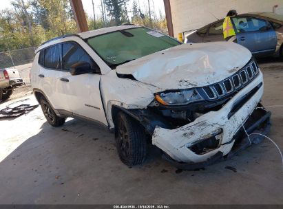 Transportlīdzekļa foto