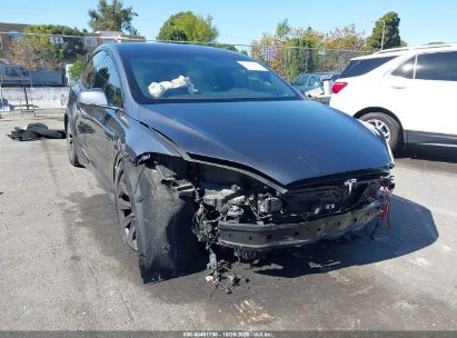 Transportlīdzekļa foto