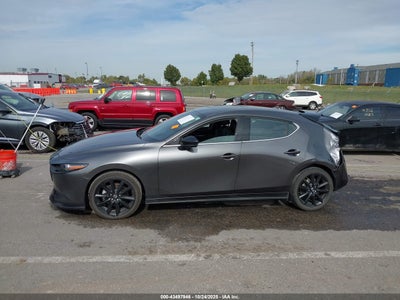MAZDA MAZDA3