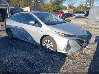 2022 Toyota Prius prime