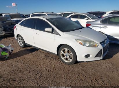 1FADP3F2XEL175830 FORD FOCUS Photo 1