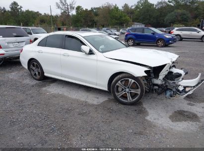 Transporto priemonės nuotrauka