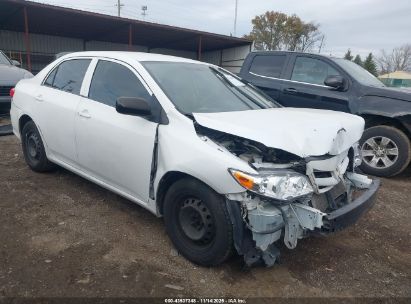 2T1BU4EE8BC665505 TOYOTA COROLLA Photo 1