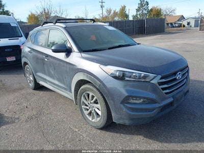 2017 HYUNDAI TUCSON SE