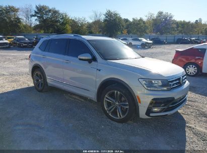 3VV3B7AX5KM055086 VOLKSWAGEN TIGUAN Photo 1