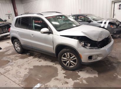 WVGAV7AX5HK031623 VOLKSWAGEN TIGUAN Photo 1