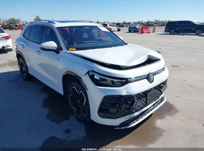 3VVLR7RM6SM059430 VOLKSWAGEN TIGUAN Photo 1