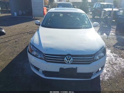 VOLKSWAGEN PASSAT
