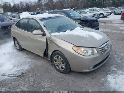 KMHDU4AD3AU833294 HYUNDAI ELANTRA Photo 1