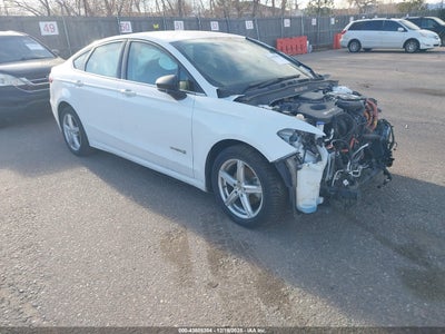 3FA6P0LU5KR188804 FORD FUSION HYBRID Photo 1