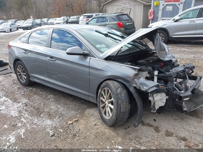 5NPE24AF2JH612778 HYUNDAI SONATA Photo 1