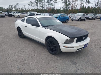 1ZVFT80N575240456 FORD MUSTANG Photo 1